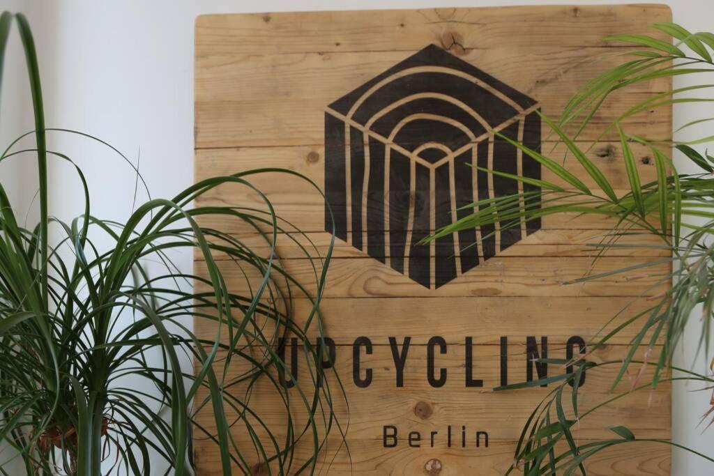 Luftiges Upcycling Studio Im Eg - Zentral Apartment Berlin Bagian luar foto